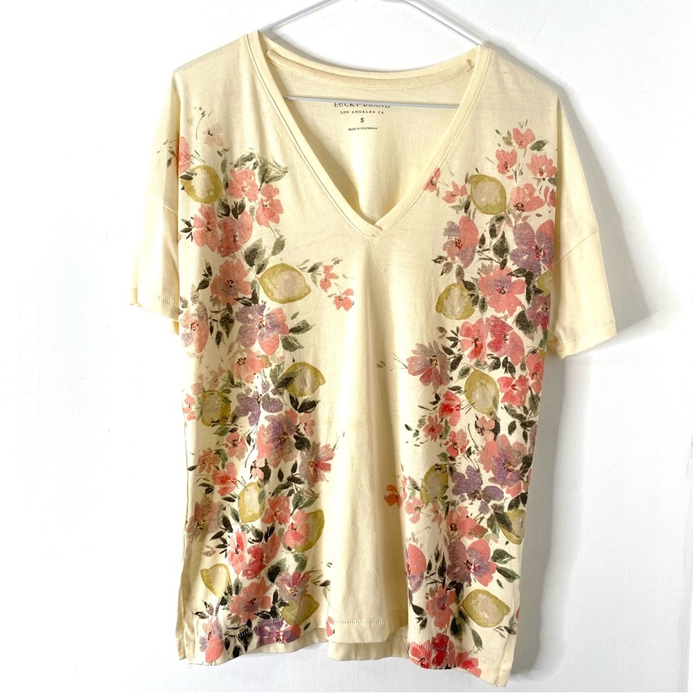 Lucky Brand Lemon Graphic Tee Yellow Floral V Neck Distressed Vintage Style
